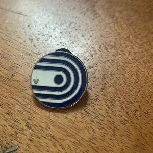 Hidden Mickey pin